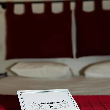 Le Stanislas Νανσύ